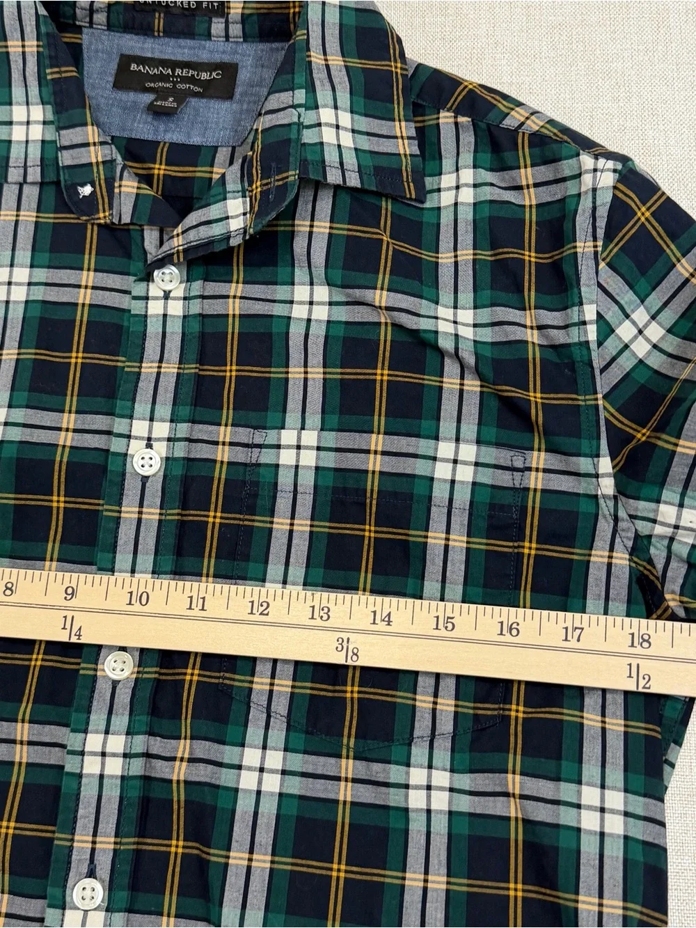 Banana Republic Forest Green & Navy Plaid Button-Down Shirt